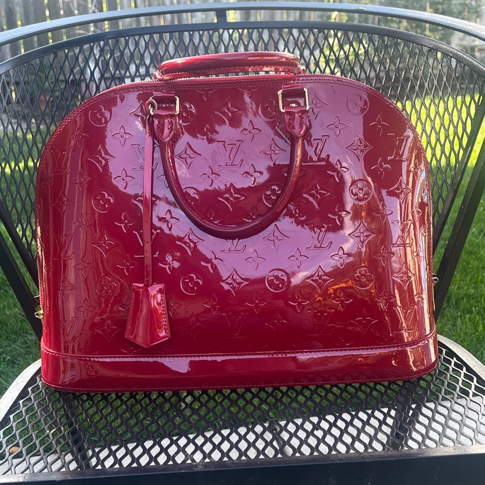 Louis Vuitton Red Vernis Alma GM